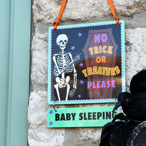 Halloween 'No Trick or Treaters Please' sign