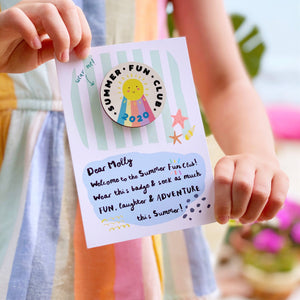SUMMER FUN CLUB CARD WITH BADGE
