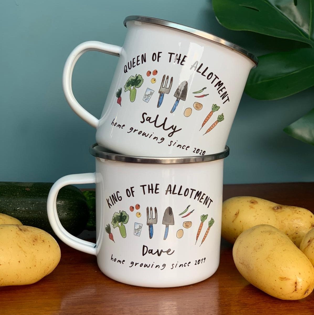 Personalised Allotment themed Enamel Mug & Thermal bottle set