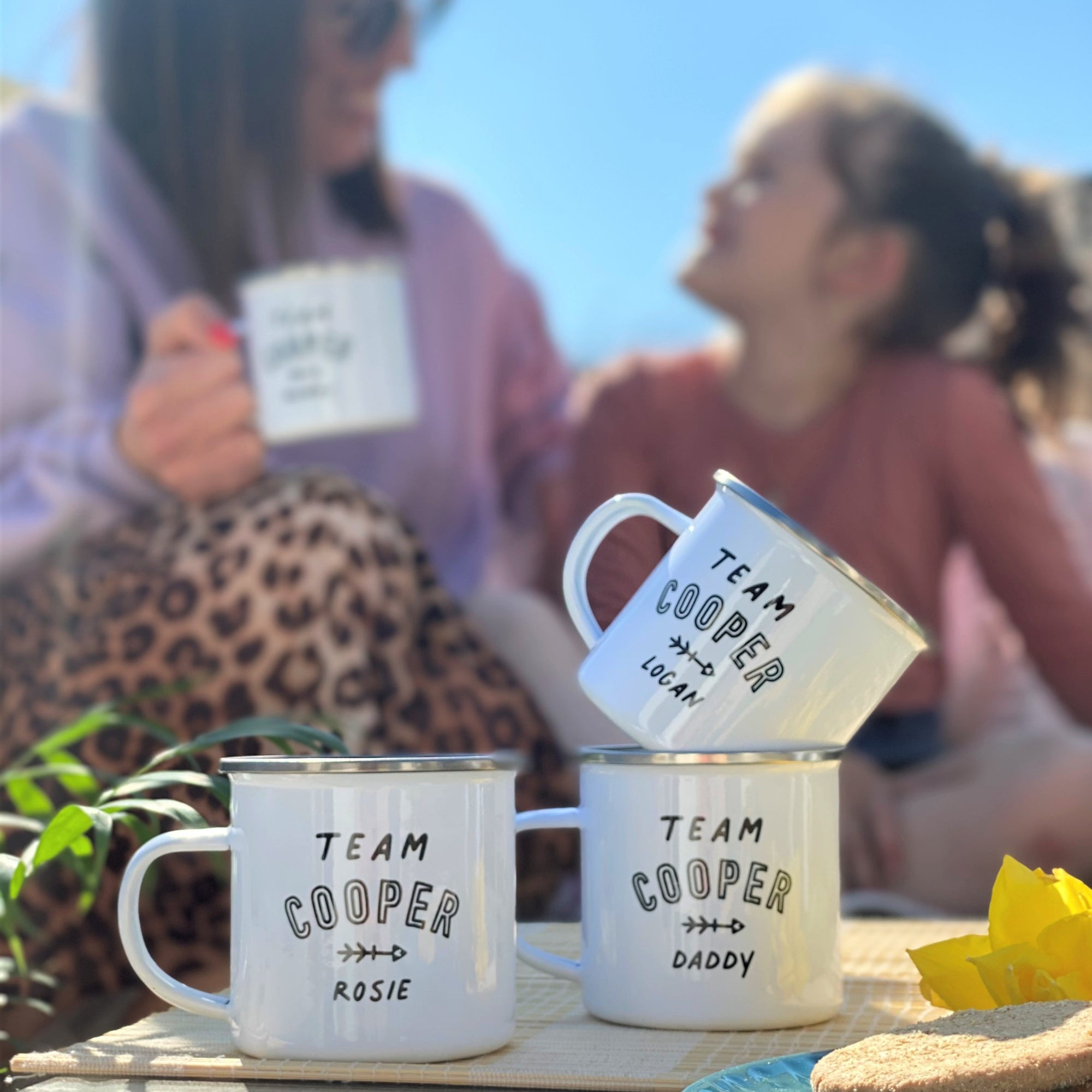 FAMILY PERSONALISED ENAMEL MUGS SET -  With College Font