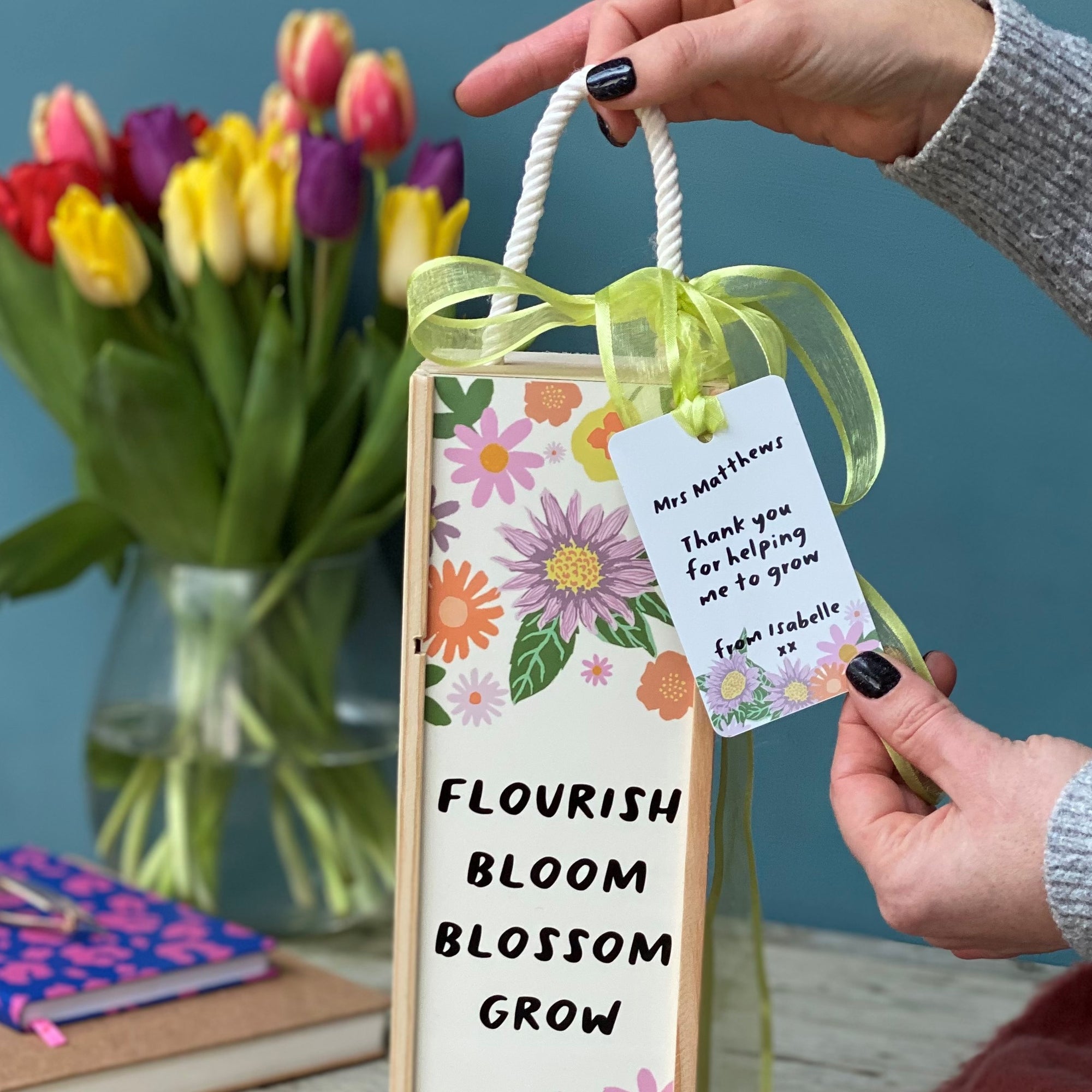 Teacher Floral Wine Box with personalised Tin Tag (Bottle not included)